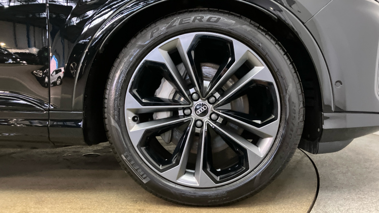 Audi Q7 55 TFSI Quattro Black Edition 5dr Tiptronic Petrol Estate